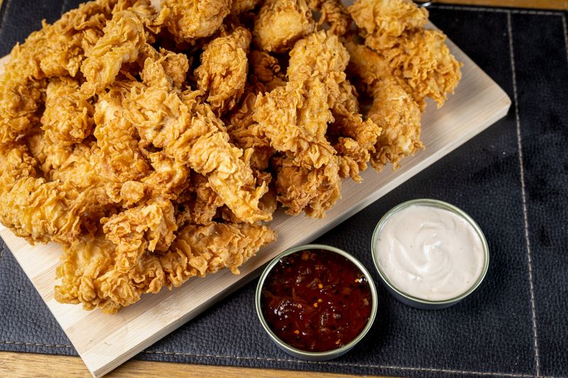 Party Wings Platter 20 pieces dave's hot chicken